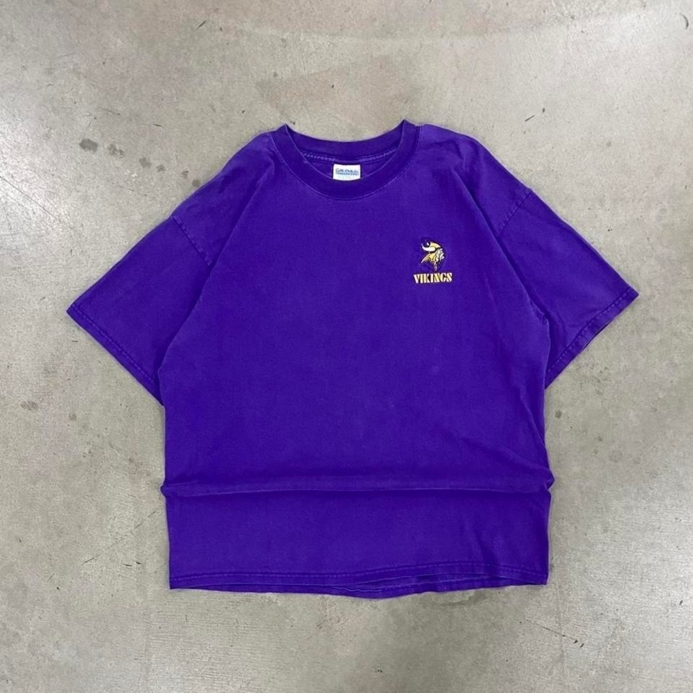Vintage NFL Minnesota Vikings 90s Gildan Logo T-Shirt Size XL